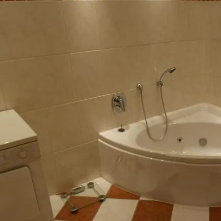 Appartement Ferienwohnung Gloria - #122088